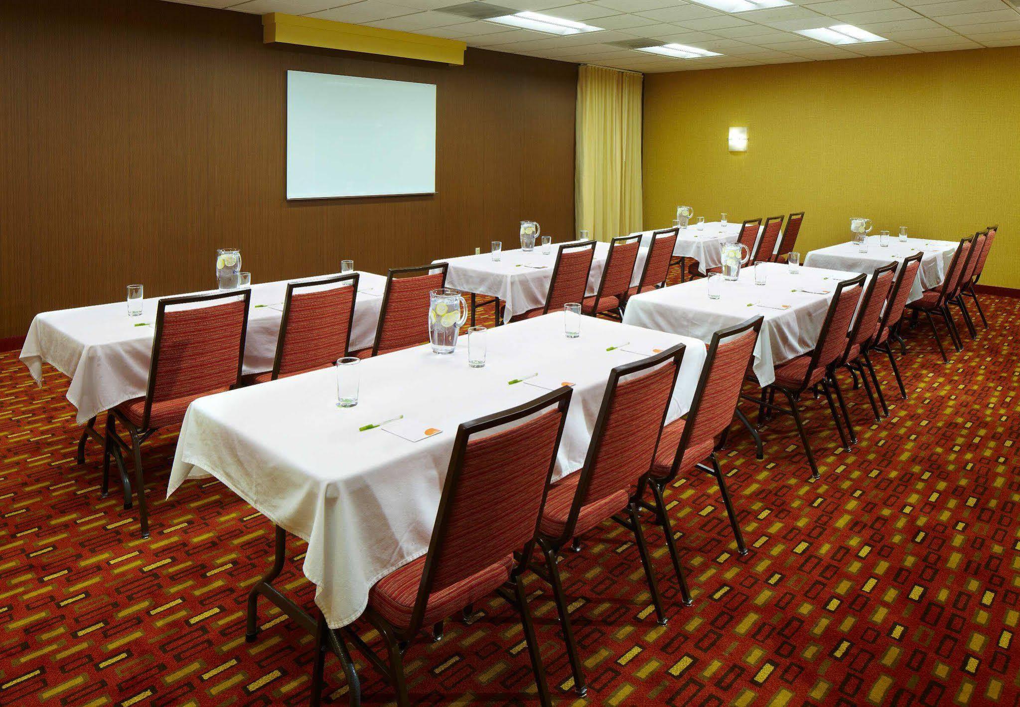 Iowa Inn Bettendorf Quad Cities Kültér fotó