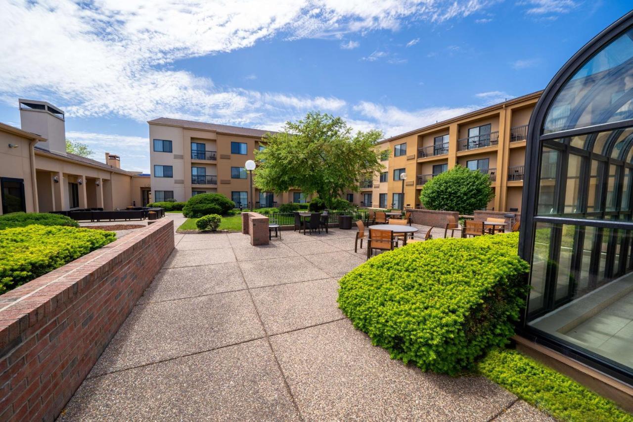 Iowa Inn Bettendorf Quad Cities Kültér fotó